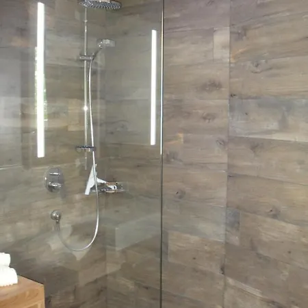 Haus Alt 아파트