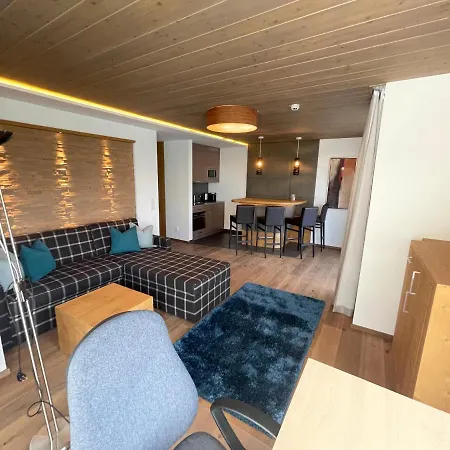 Haus Alt St. Anton Lägenhet *